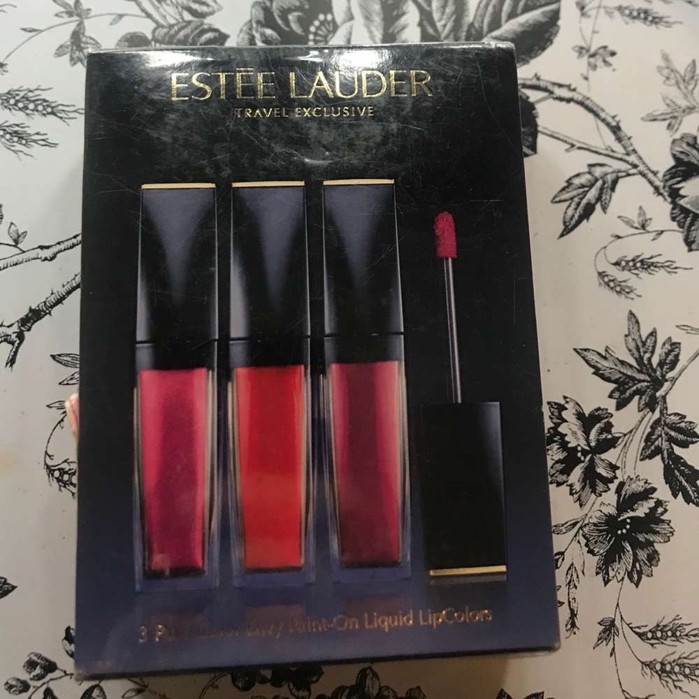 Estée Lauder liquid lip color travel exclusive kit